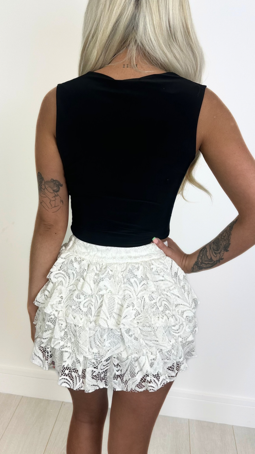 Bobbi - Ruffle Lace Skort White