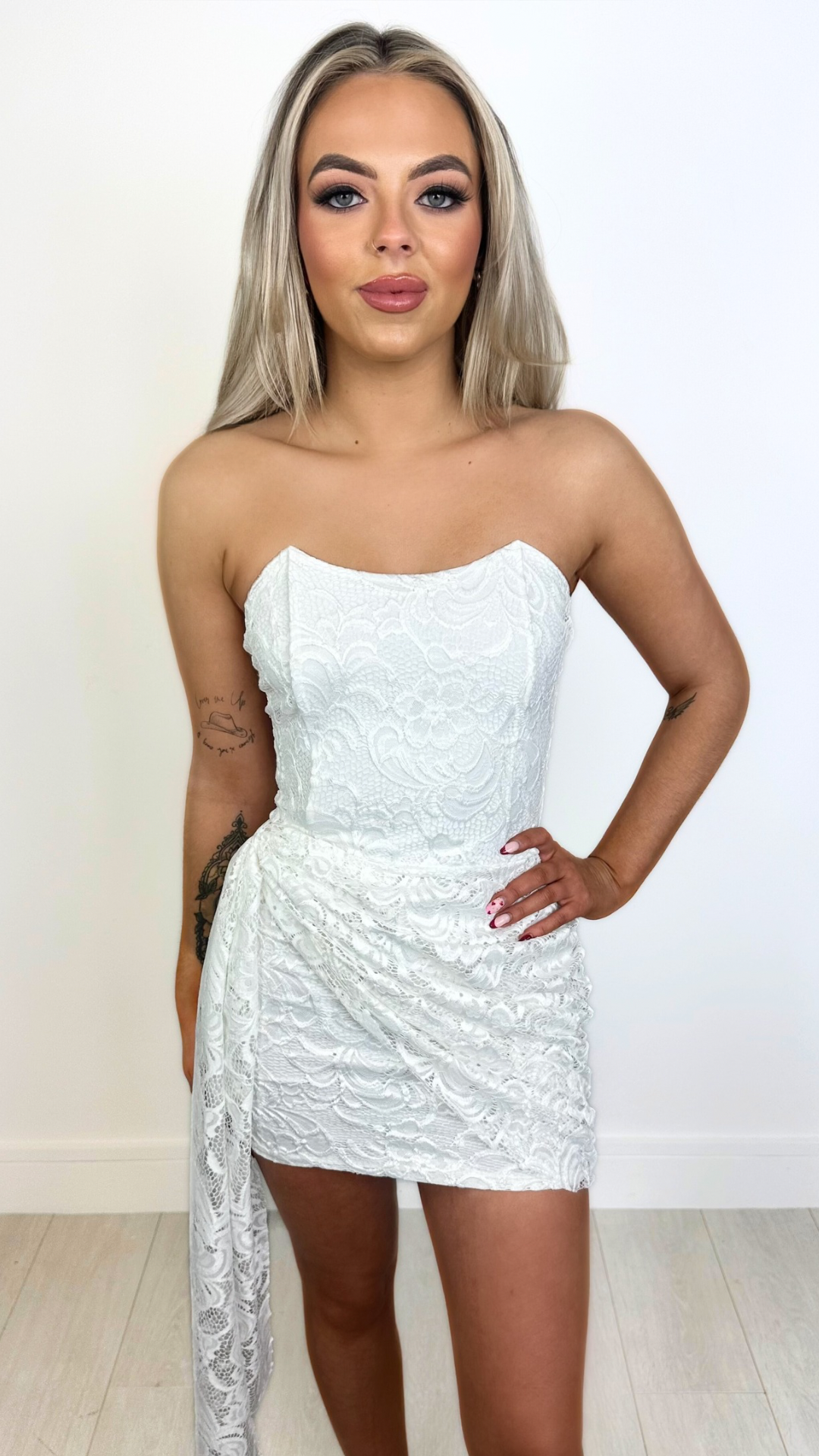 Stas - White Lace Drape Mini Dress
