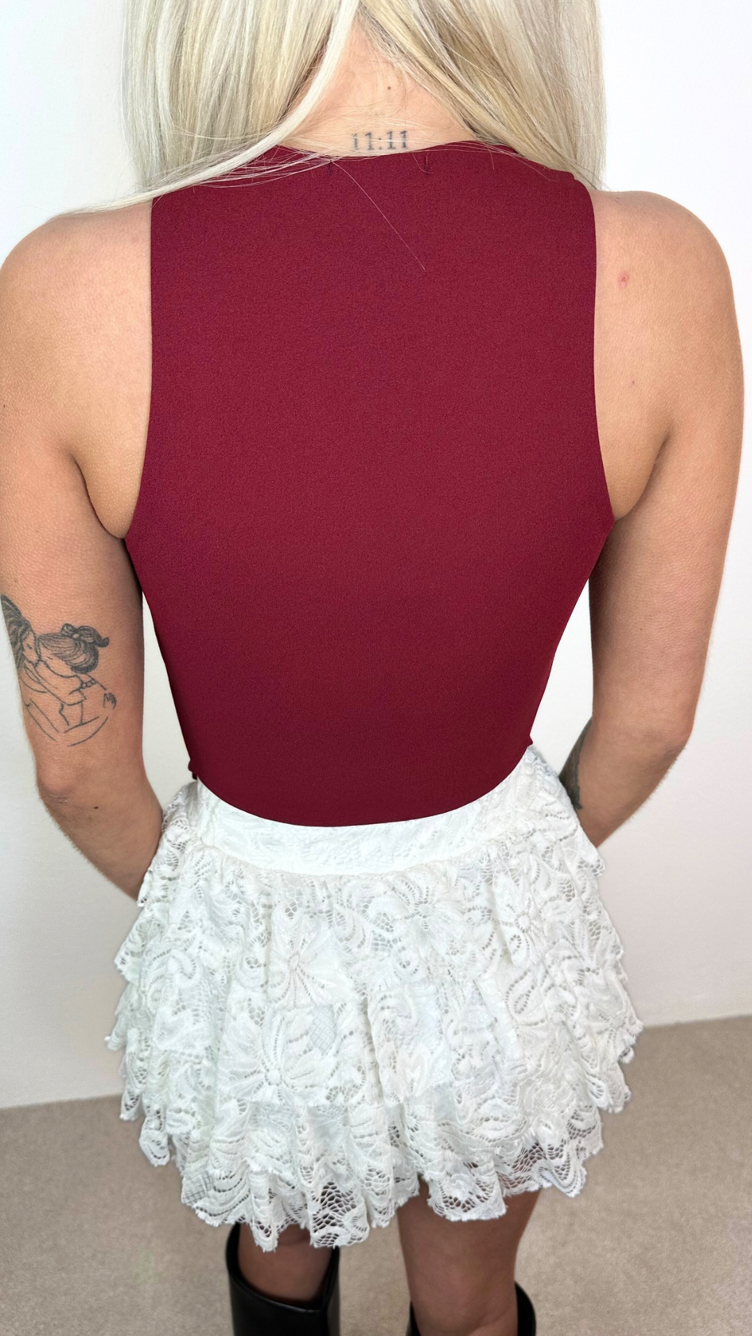 Lucie - Tie Front Vest Wine
